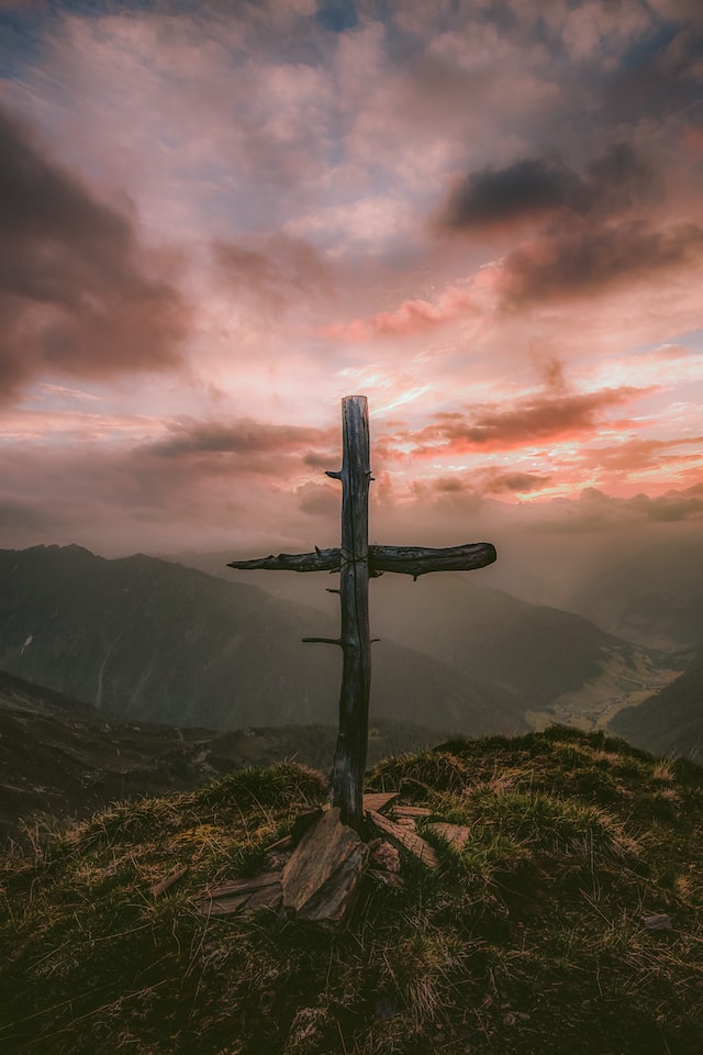 jesus on the cross jesus on the cross